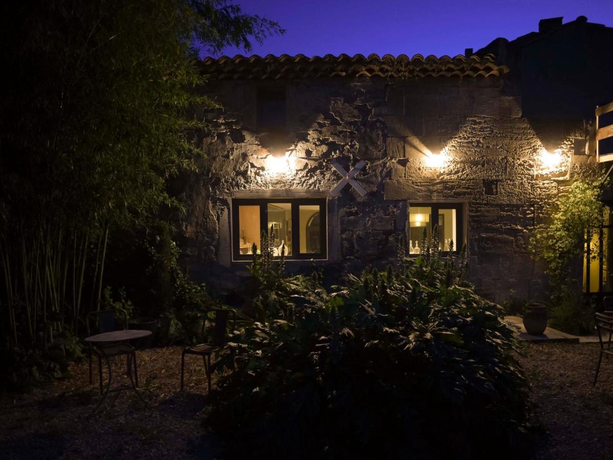 Les Chambres D'Agmara Arles Eksteriør bilde