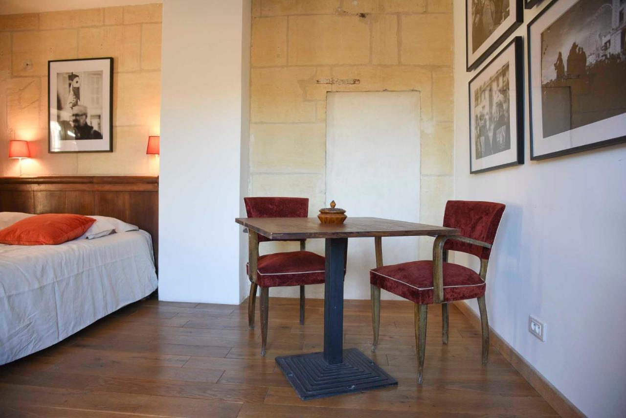 Les Chambres D'Agmara Arles Eksteriør bilde